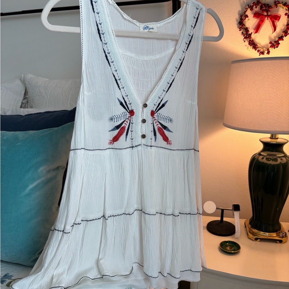 Anthropologie White Boho Embroidered Tunic Top Size Large